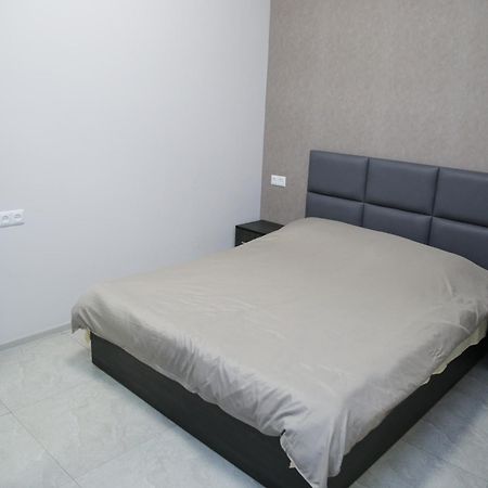 "Royal" Apartment #2 Erevan Exterior foto